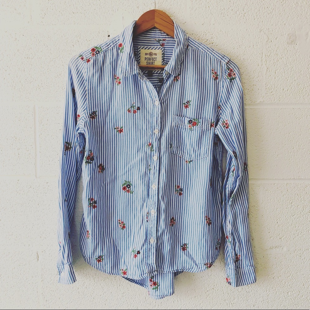 SO Blue Striped Button-Down Shirt with Floral Embroidery